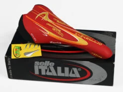 Selle Italia X Pinarello Flite Saddle - Red -Brick Lane Bikes Shop 0004391 selle italia x pinarello flite saddle red