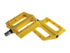 BLB Flatliner ROAR Pedals - Yellow -Brick Lane Bikes Shop 0017680 blb flatliner roar pedals yellow