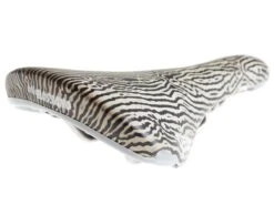 Selle Bassano Vuelta Saddle - Black/White -Brick Lane Bikes Shop 0025083 selle bassano vuelta saddle blackwhite