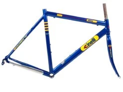 Cinelli Aliante Pro-Team Frameset - 55.5cm -Brick Lane Bikes Shop 0031220 cinelli aliante pro team frameset 555cm