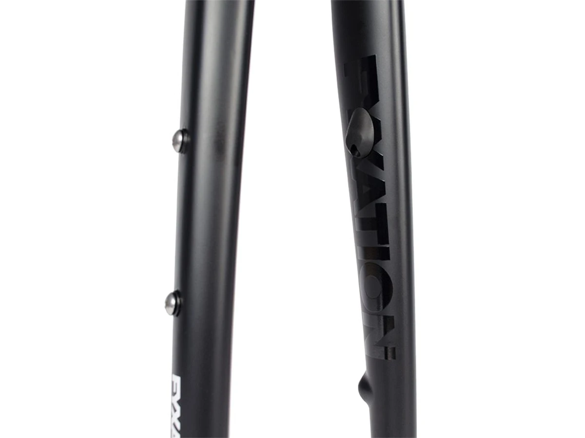 Fyxation Sparta QR All Road Straight Carbon Fork - Black 7 Fyxation Sparta QR All Road Straight Carbon Fork - Black - Image 5