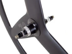 BLB Notorious Z3 Full Carbon Rear Wheel - Black