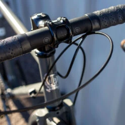 BLB Hitchhiker Adventure Bike - Gravel Racer