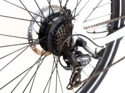 Aventon Pace 250 Electric Bike -Brick Lane Bikes Shop 0044136 aventon pace 250 electric bike