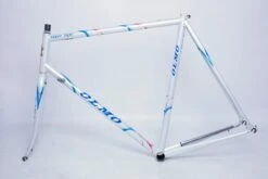 Olmo Colmo Super Light Frameset 60cm -Brick Lane Bikes Shop 0044328 olmo colmo super light frameset 60cm